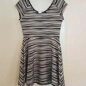 LAST CHANCE! Black and cream mini dress